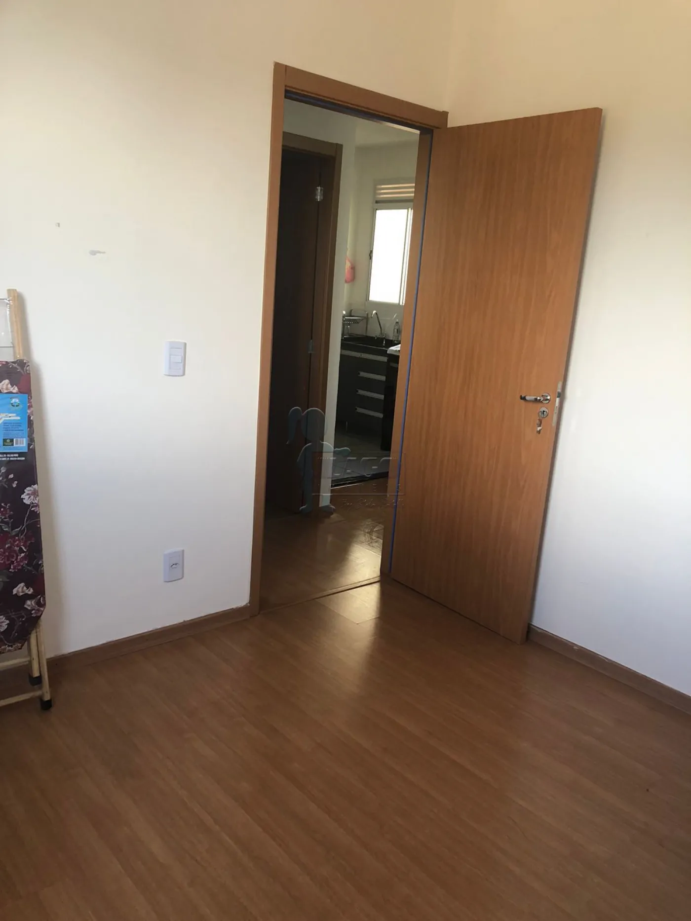 Alugar Apartamento / Padrão em Ribeirão Preto R$ 1.000,00 - Foto 12