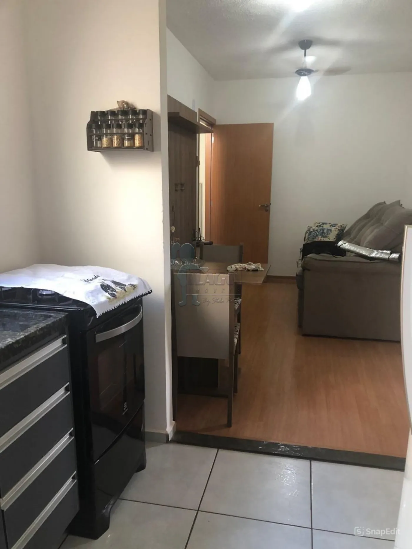 Alugar Apartamento / Padrão em Ribeirão Preto R$ 1.000,00 - Foto 1