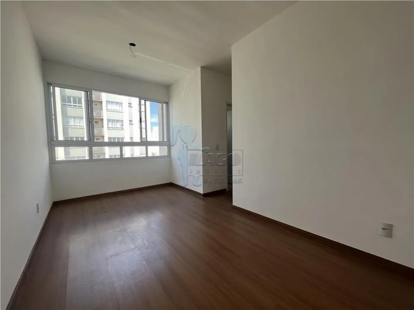 Alugar Apartamento / Padrão em Ribeirão Preto R$ 1.400,00 - Foto 1