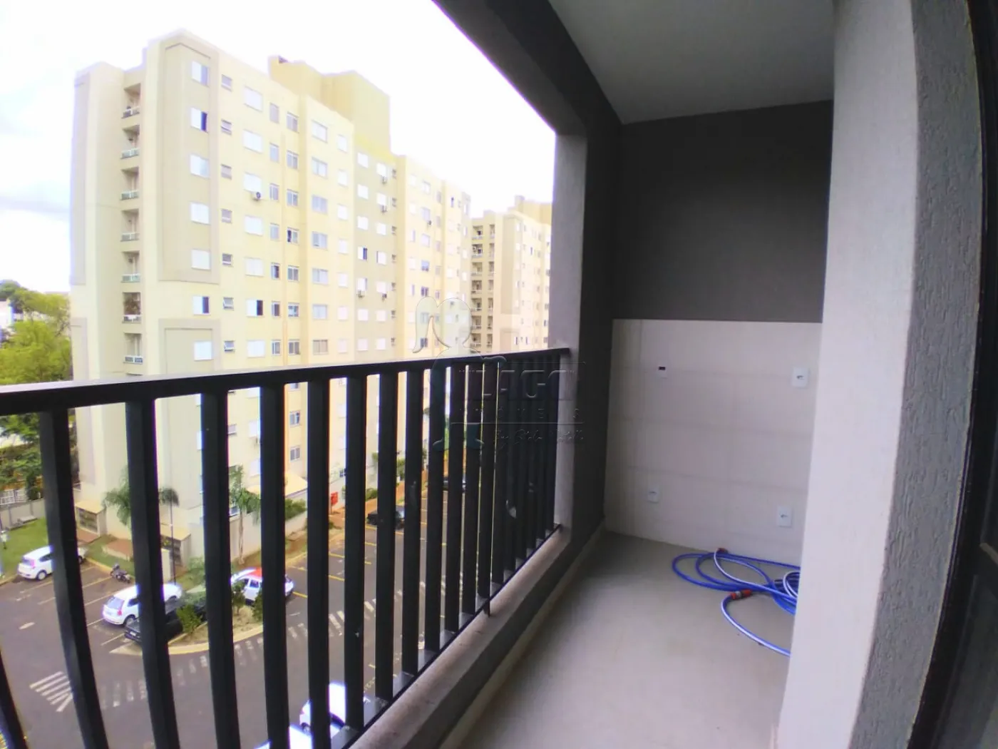 Alugar Apartamento / Padrão em Ribeirão Preto R$ 1.600,00 - Foto 2