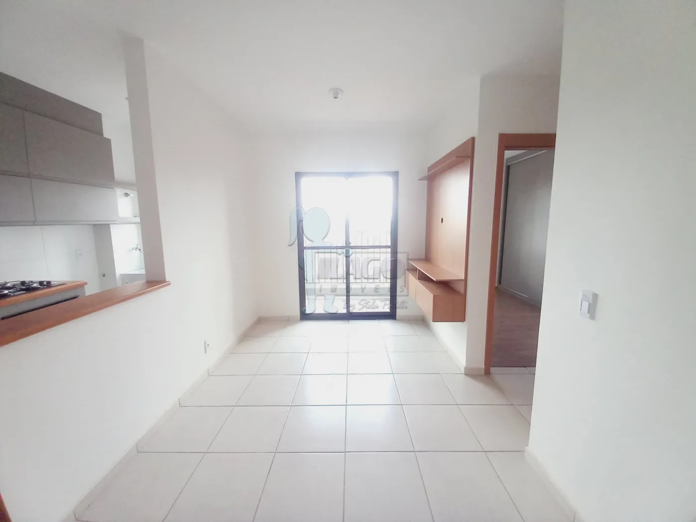 Alugar Apartamento / Padrão em Ribeirão Preto R$ 2.000,00 - Foto 4