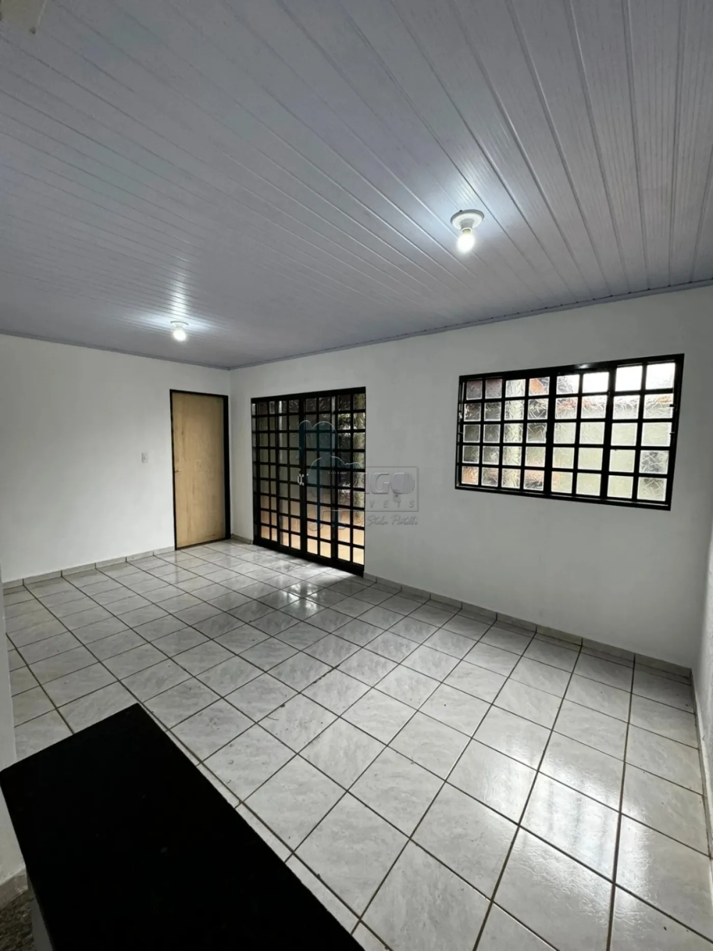 Comprar Casa / Padrão em Ribeirão Preto R$ 265.000,00 - Foto 3