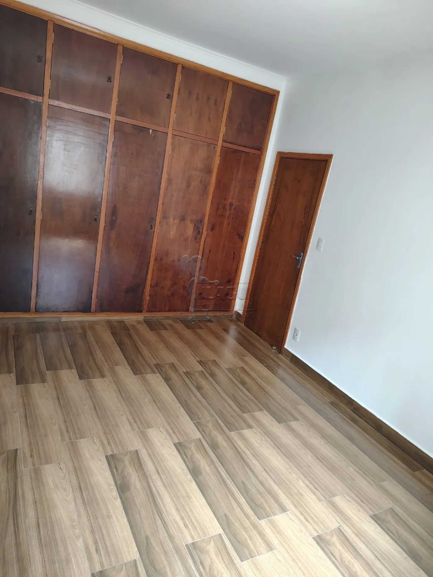 Alugar Casa / Padrão em Ribeirão Preto R$ 3.200,00 - Foto 5