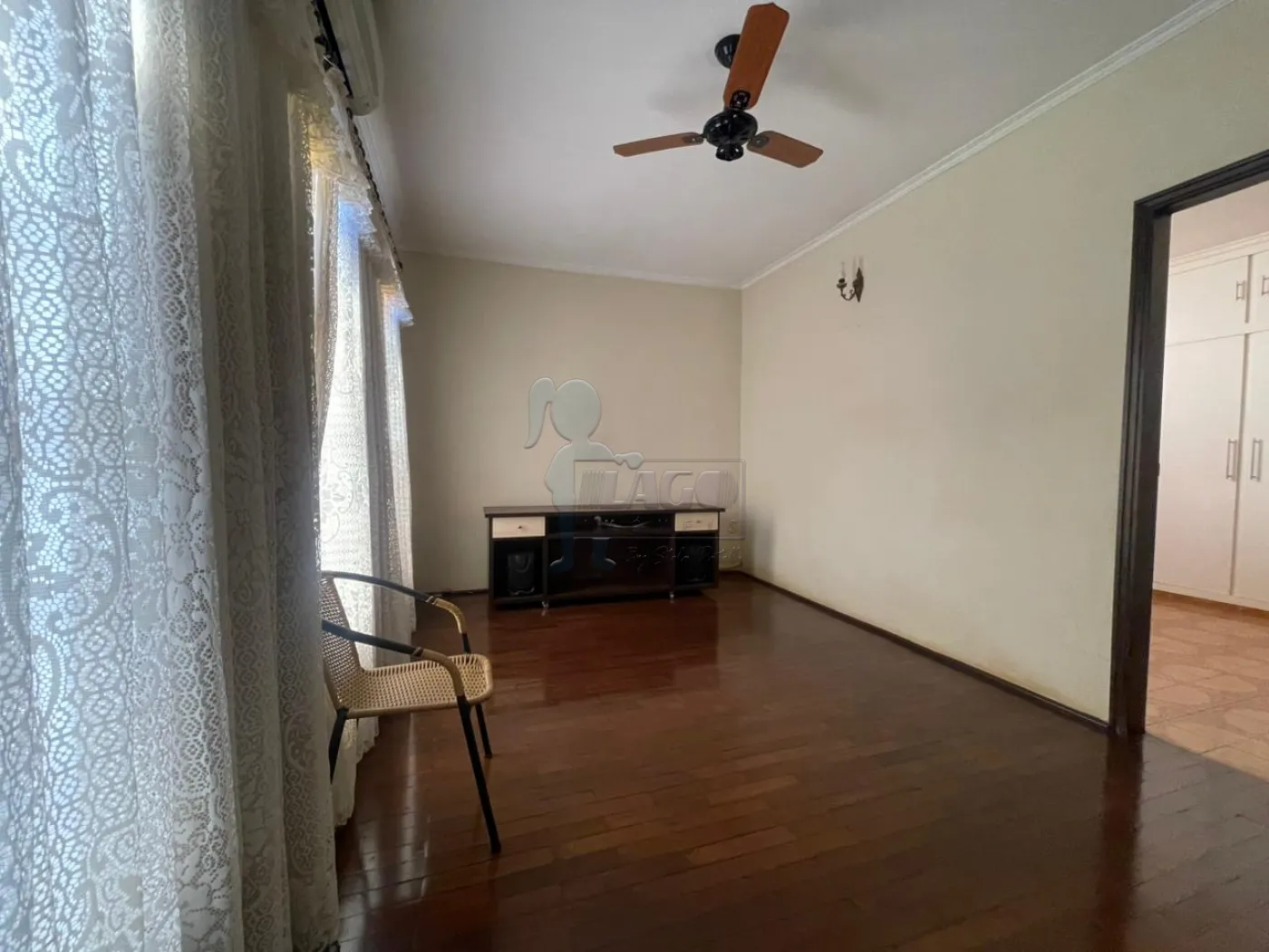 Comprar Casa / Padrão em Ribeirão Preto R$ 430.000,00 - Foto 4