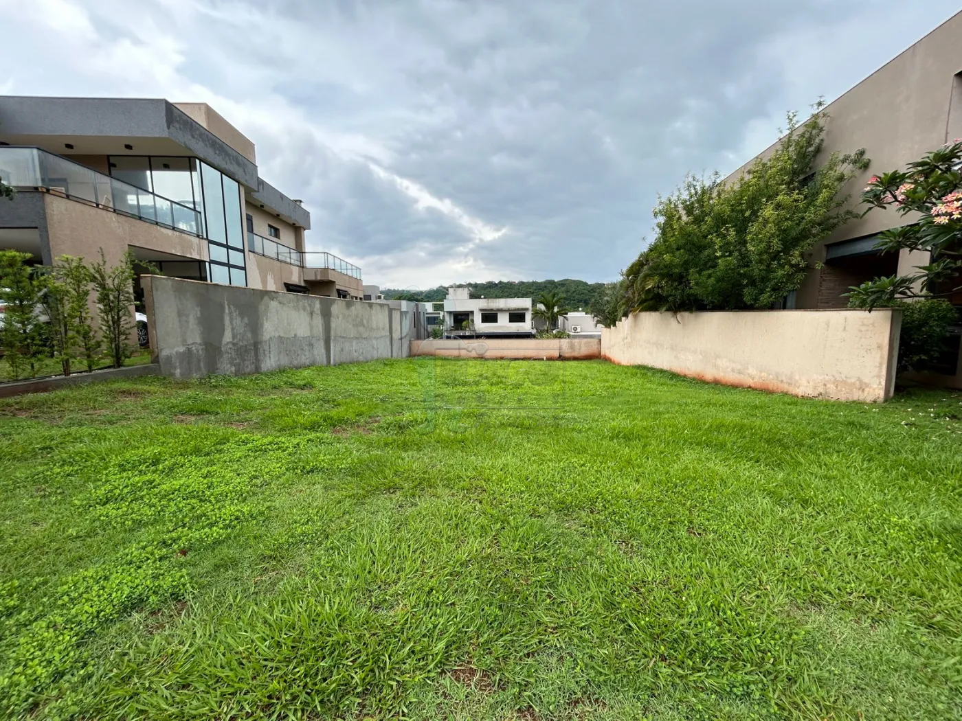 Comprar Terreno / Condomínio em Ribeirão Preto R$ 900.000,00 - Foto 1