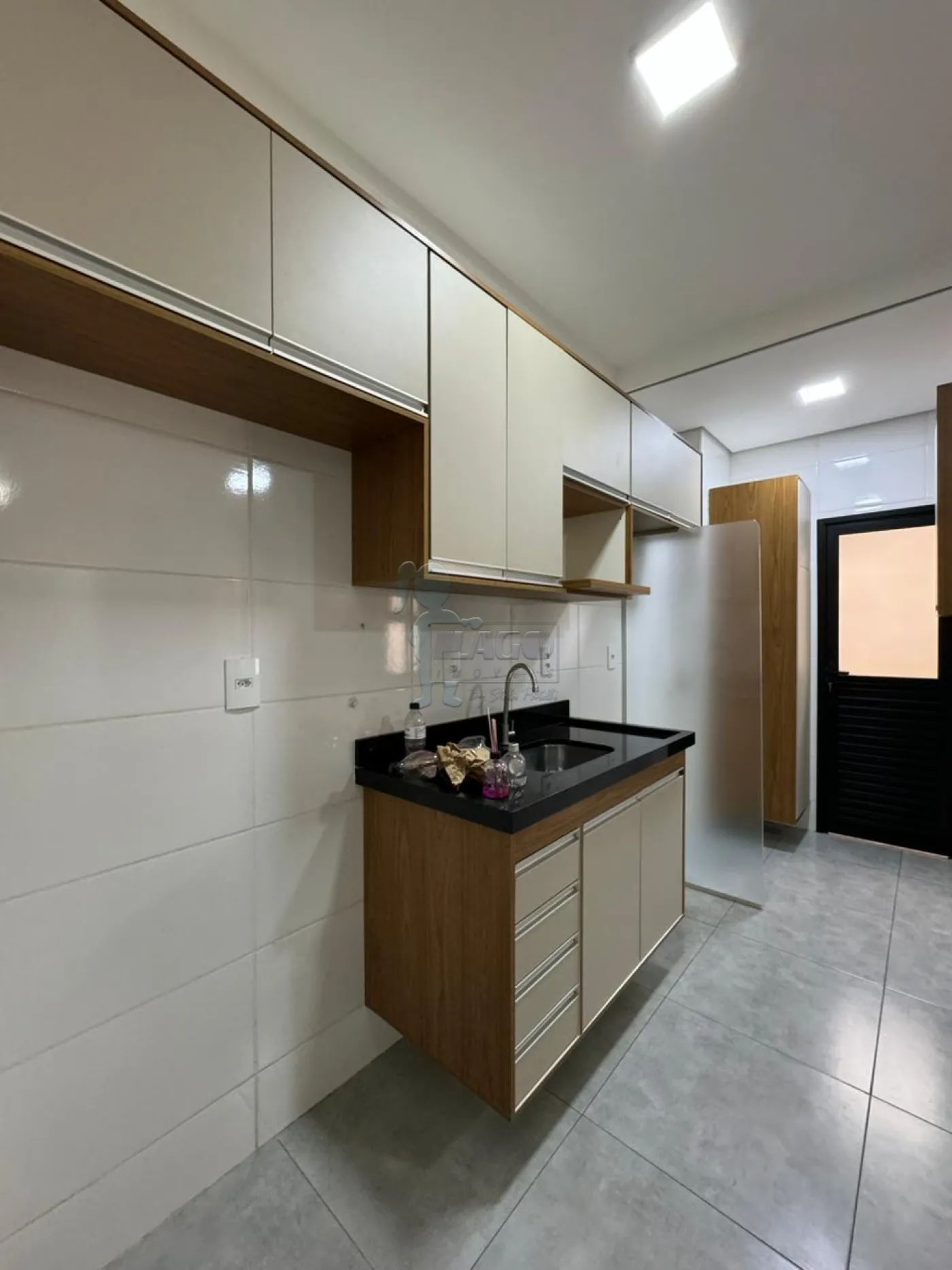 Comprar Apartamento / Padrão em Ribeirão Preto R$ 550.000,00 - Foto 4