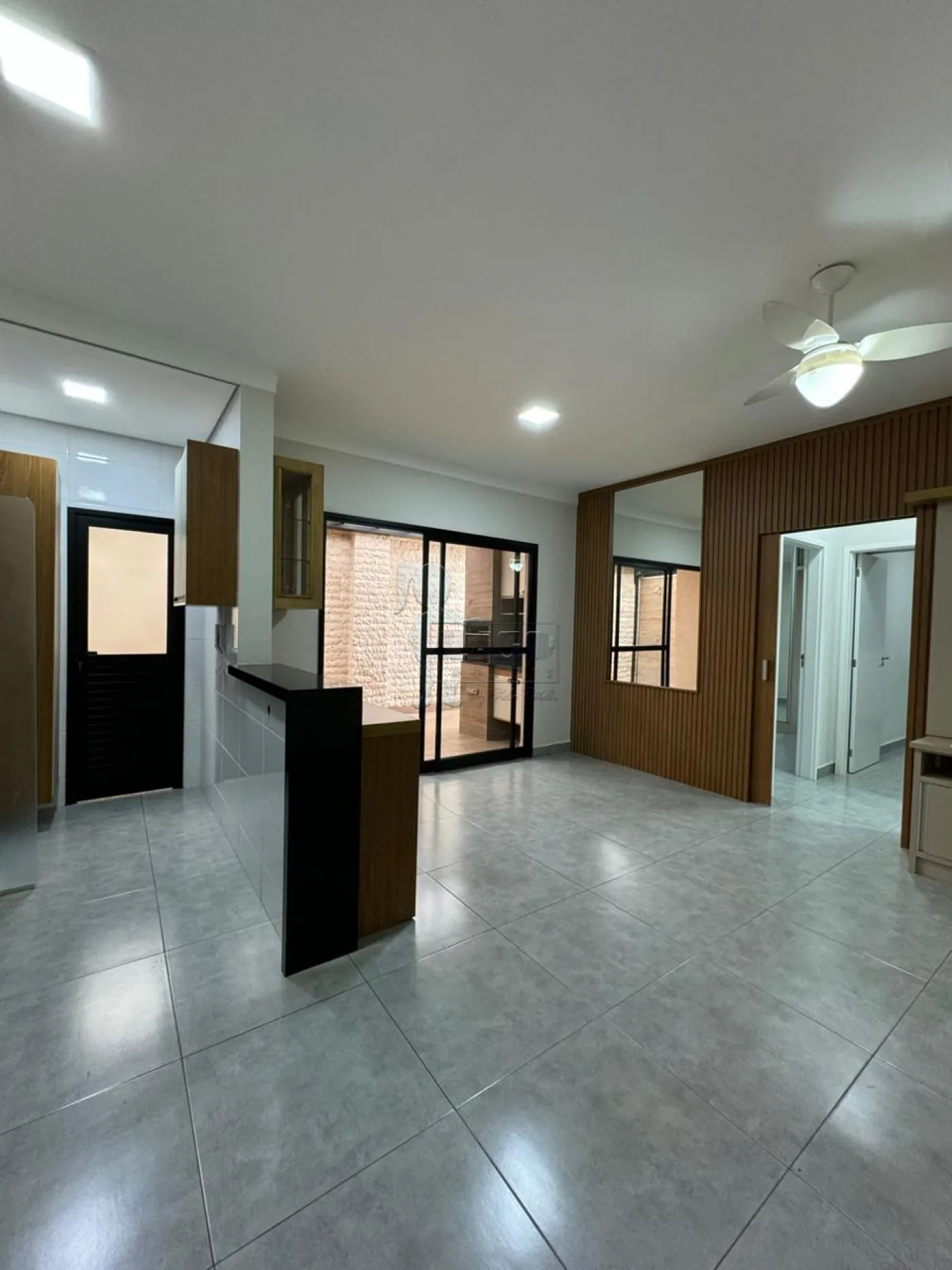 Comprar Apartamento / Padrão em Ribeirão Preto R$ 550.000,00 - Foto 1