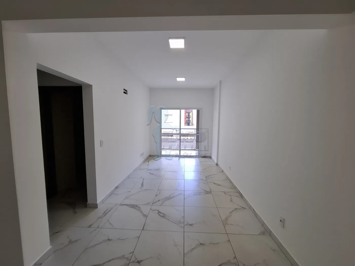 Alugar Apartamento / Padrão em Ribeirão Preto R$ 2.000,00 - Foto 1