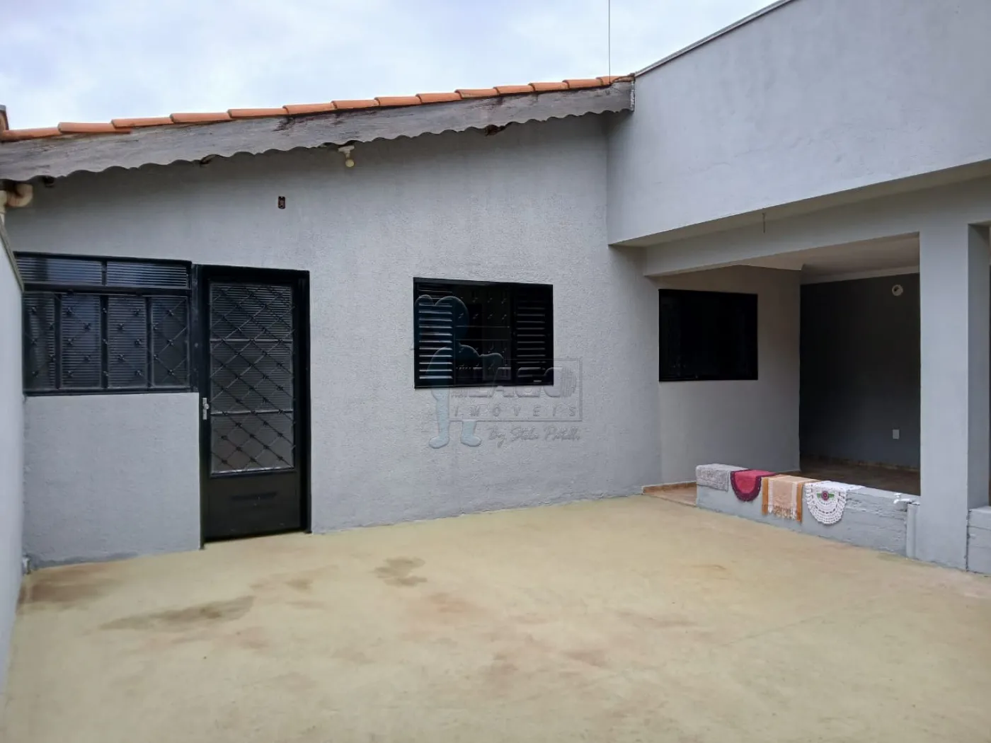 Alugar Casa / Padrão em Ribeirão Preto R$ 1.500,00 - Foto 2