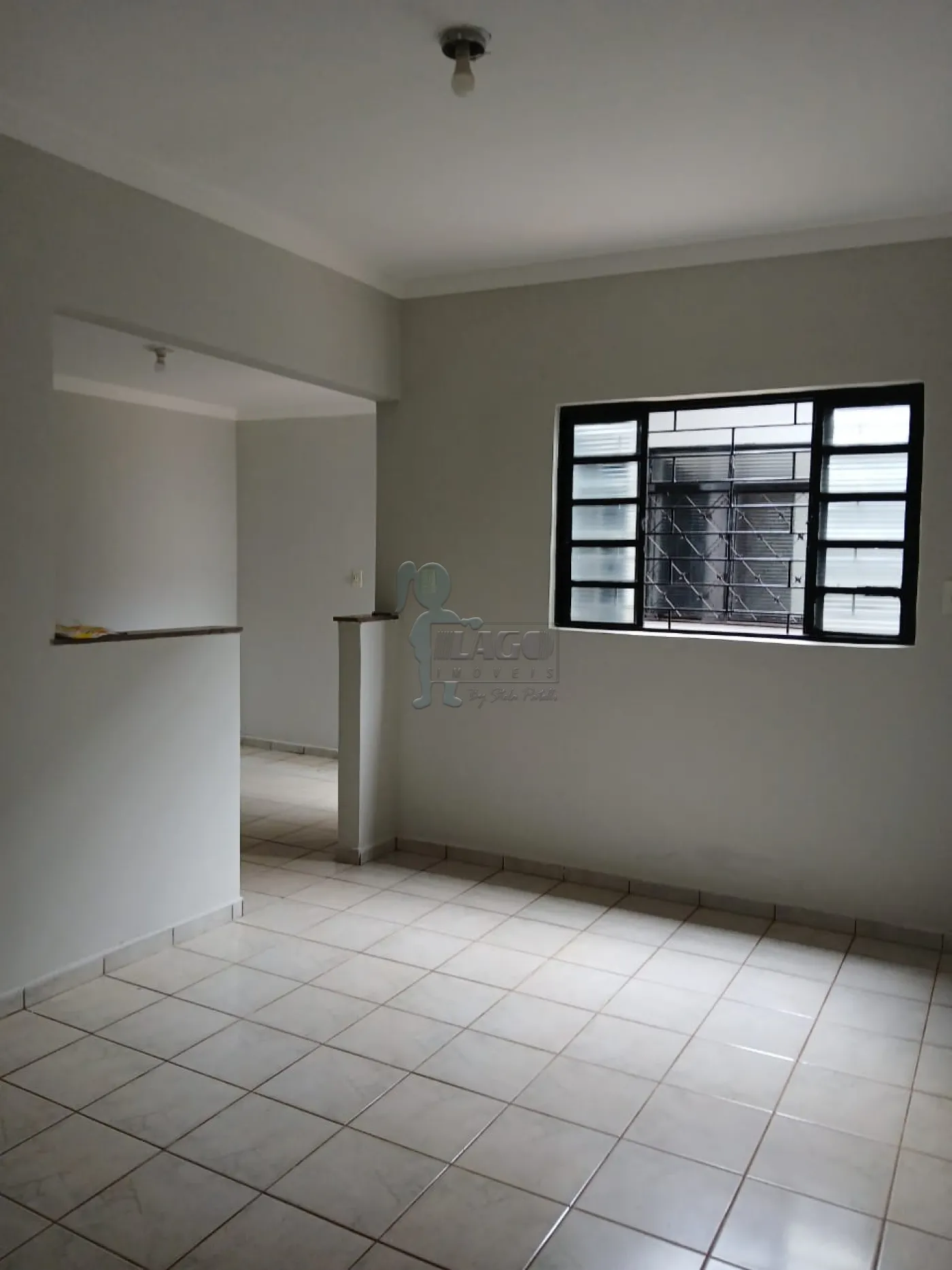 Alugar Casa / Padrão em Ribeirão Preto R$ 1.500,00 - Foto 4