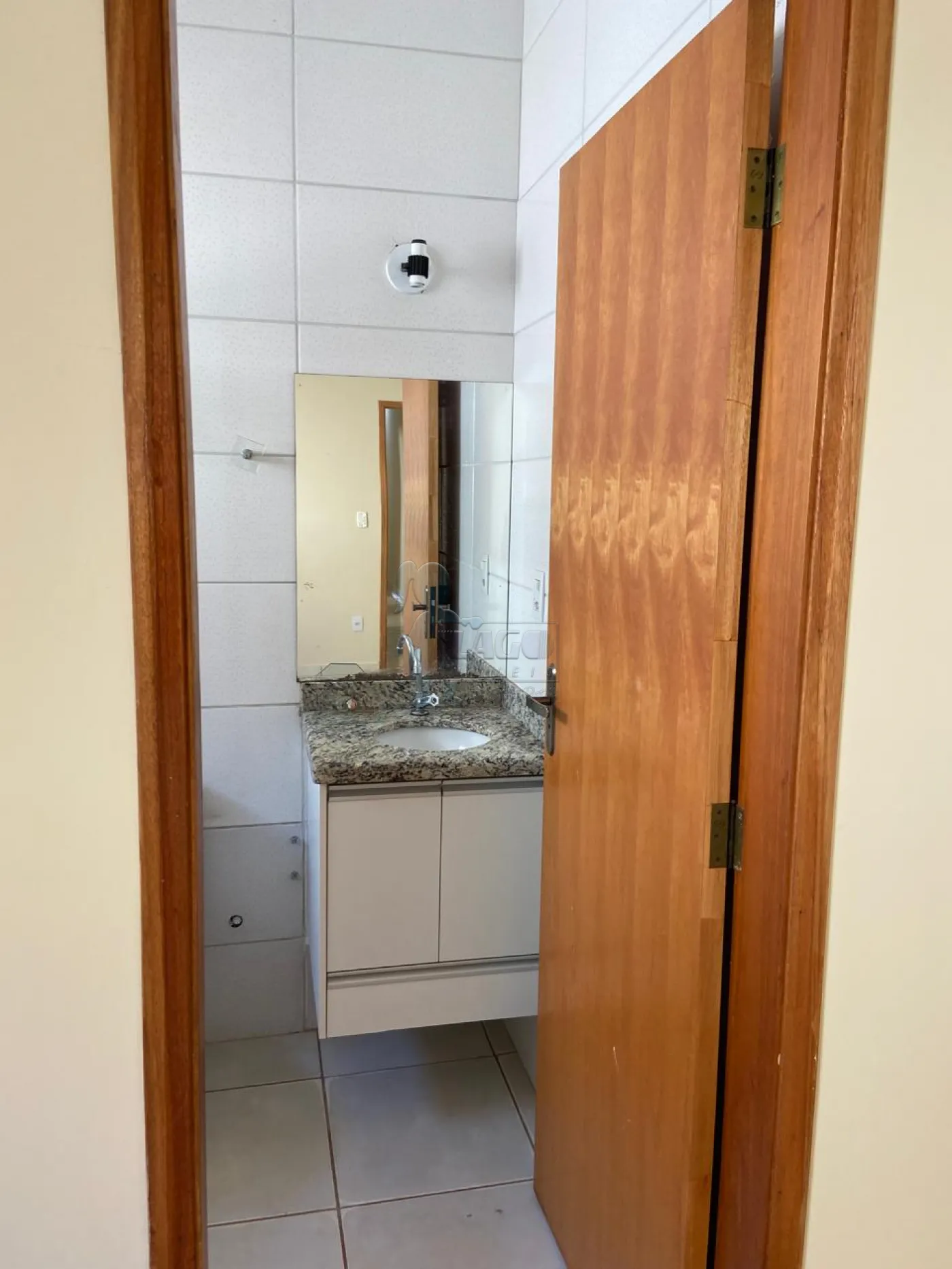 Comprar Casa / Padrão em Ribeirão Preto R$ 370.000,00 - Foto 6