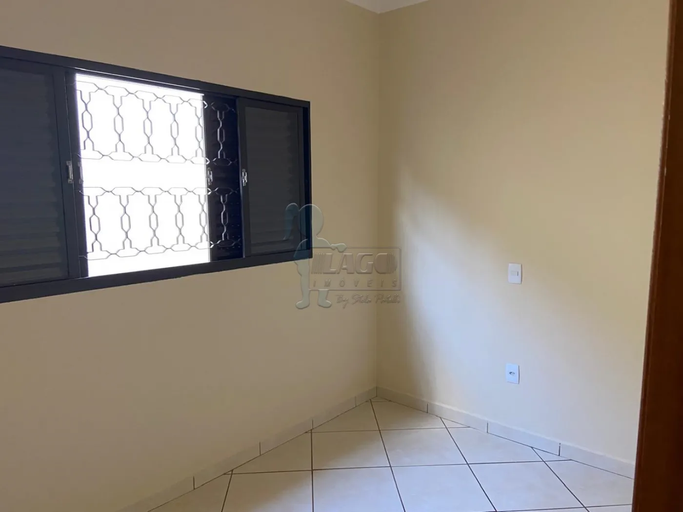 Comprar Casa / Padrão em Ribeirão Preto R$ 370.000,00 - Foto 5