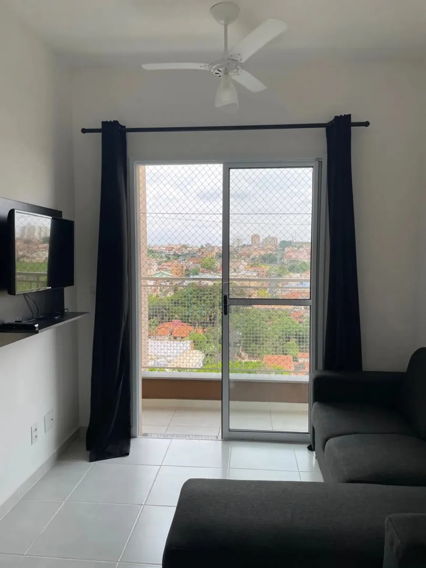 Alugar Apartamento / Padrão em Ribeirão Preto R$ 2.480,92 - Foto 1