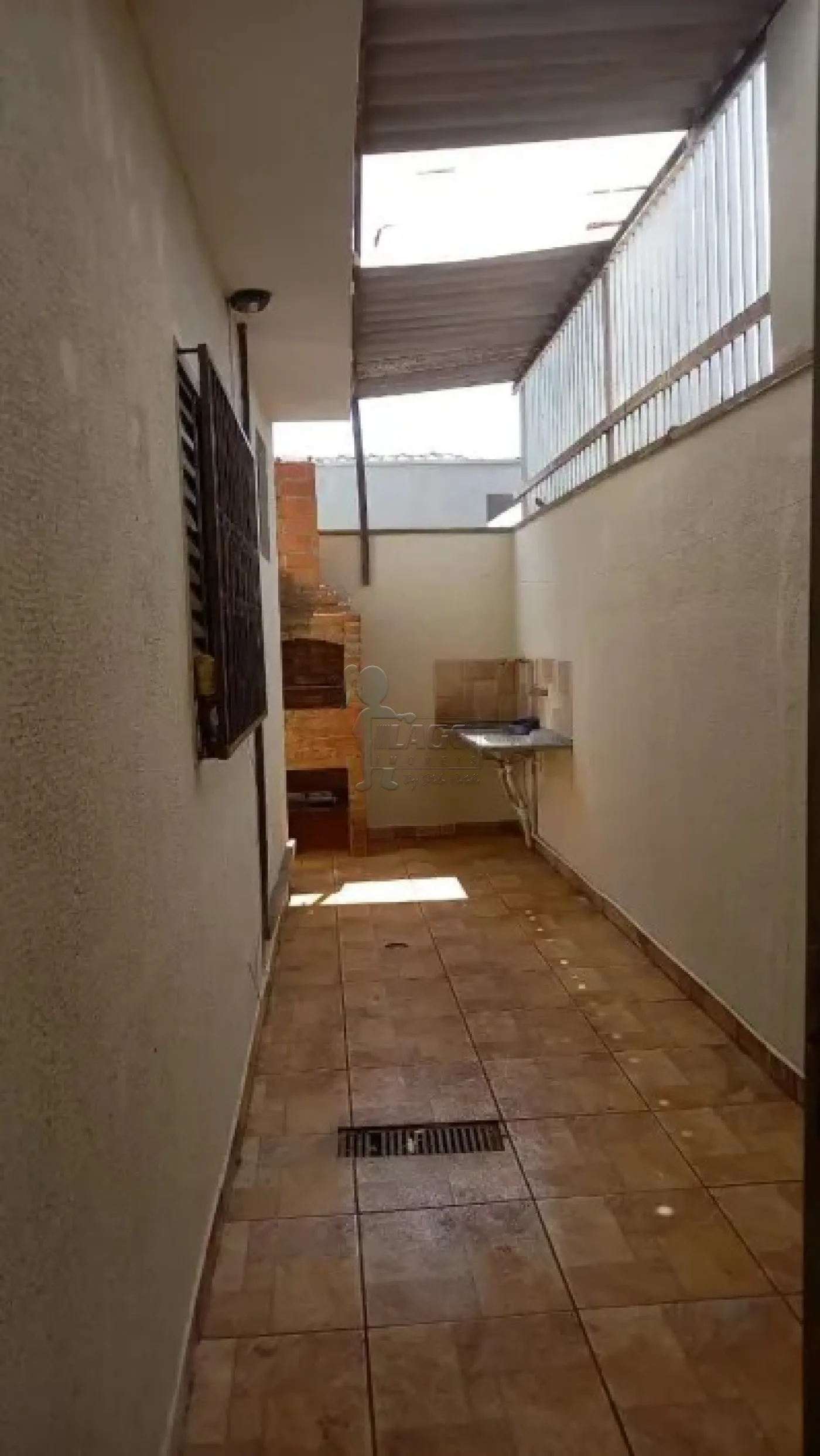 Alugar Casa / Padrão em Ribeirão Preto R$ 1.600,00 - Foto 13