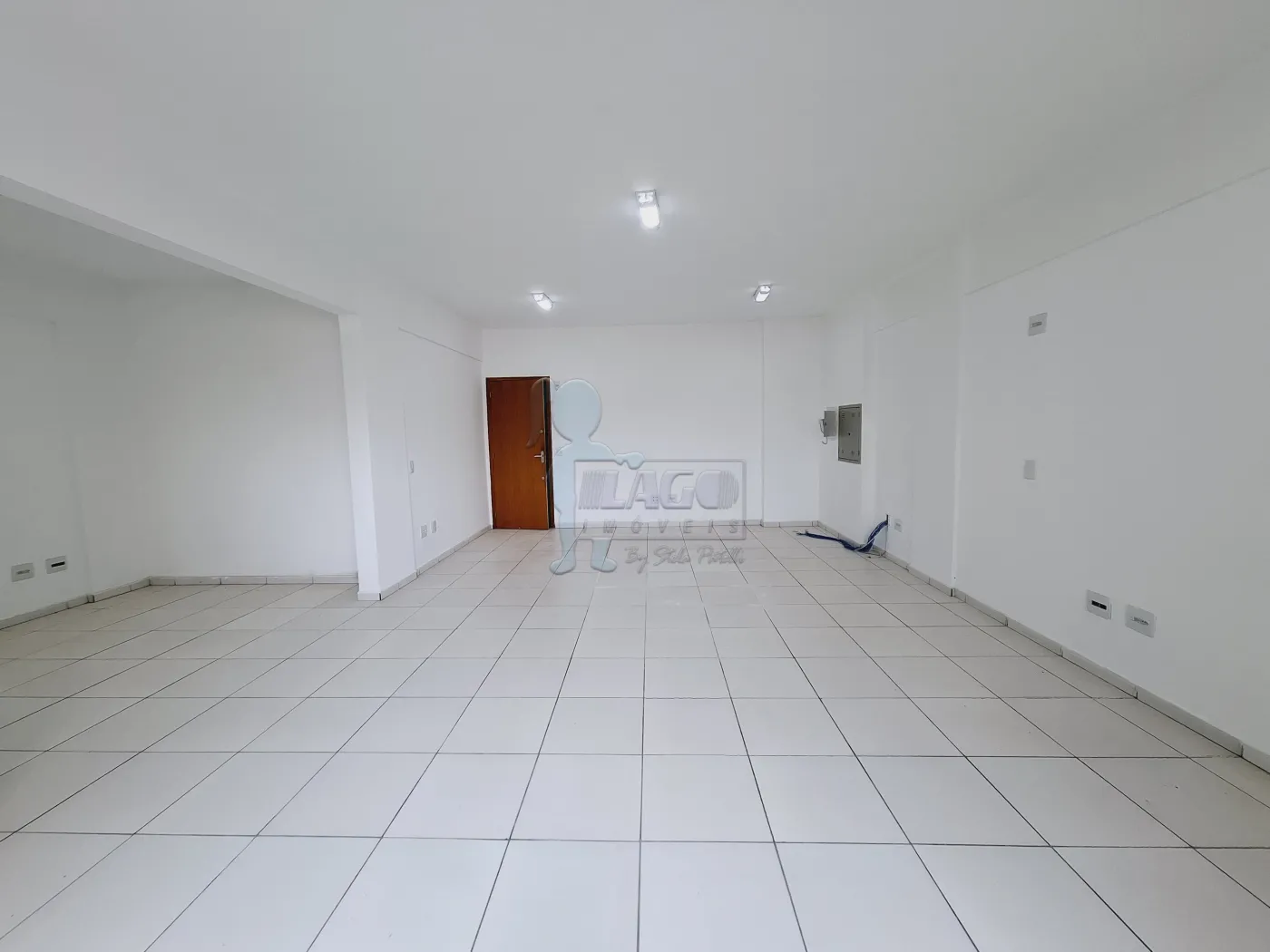 Alugar Comercial condomínio / Sala comercial em Ribeirão Preto R$ 1.600,00 - Foto 3