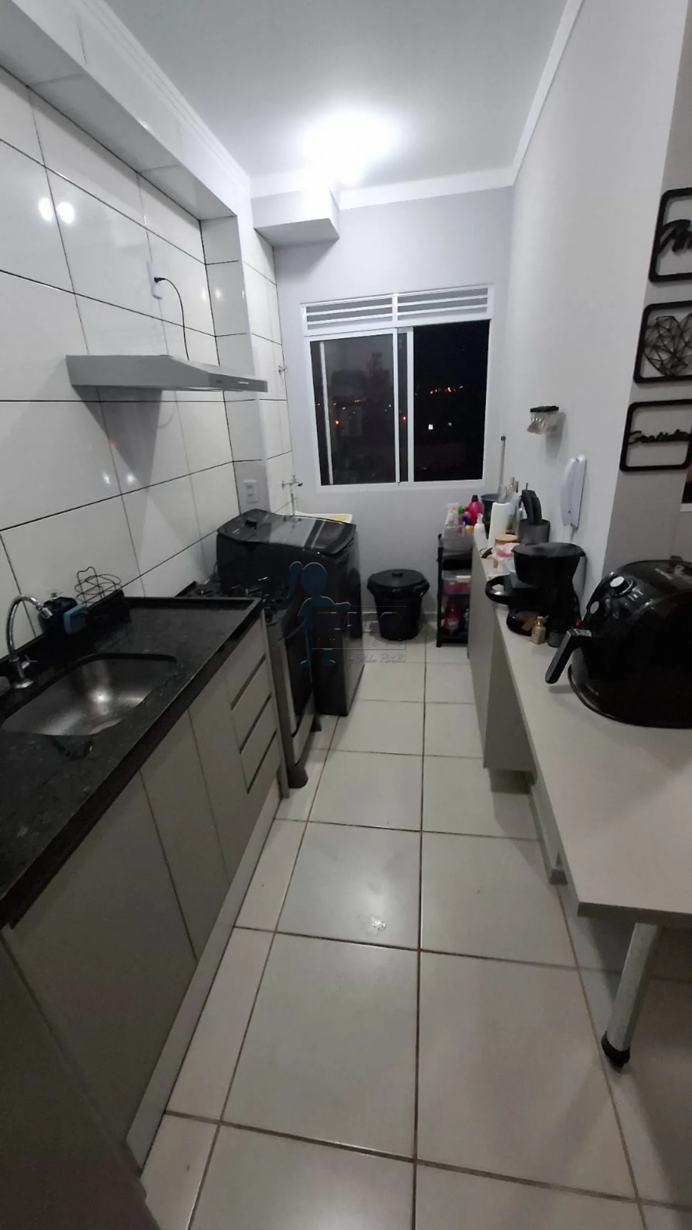 Alugar Apartamento / Padrão em Ribeirão Preto R$ 1.000,00 - Foto 4