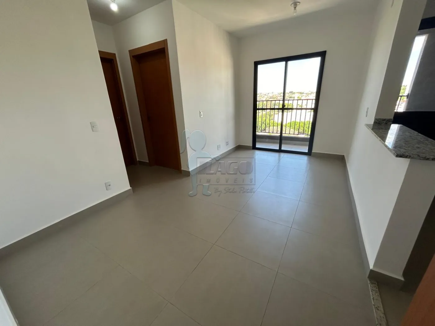 Alugar Apartamento / Padrão em Ribeirão Preto R$ 2.400,00 - Foto 1