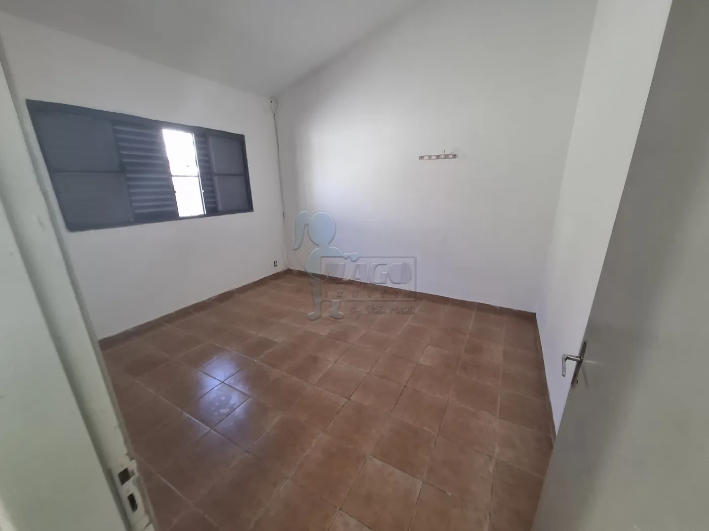 Alugar Casa / Padrão em Ribeirão Preto R$ 800,00 - Foto 5