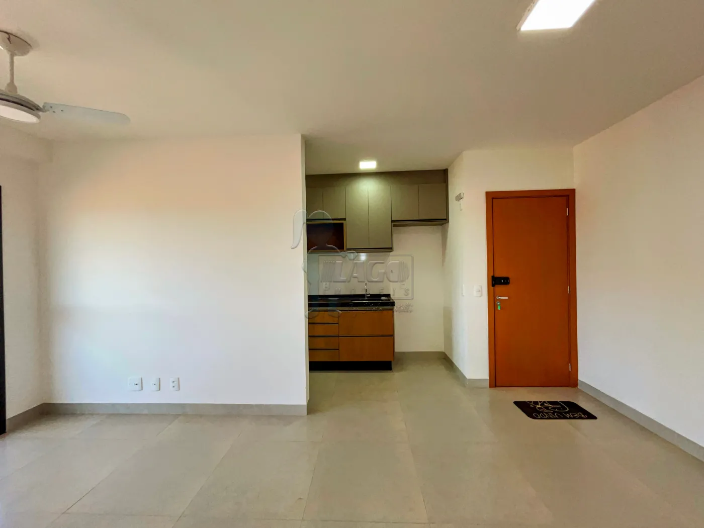 Alugar Apartamento / Padrão em Ribeirão Preto R$ 2.700,00 - Foto 4