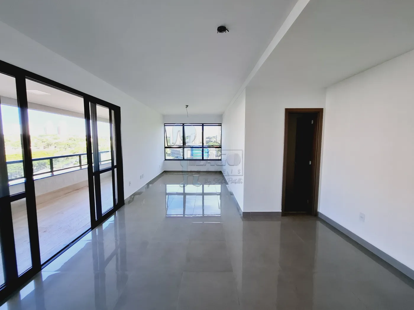 Alugar Apartamento / Padrão em Ribeirão Preto R$ 6.000,00 - Foto 1