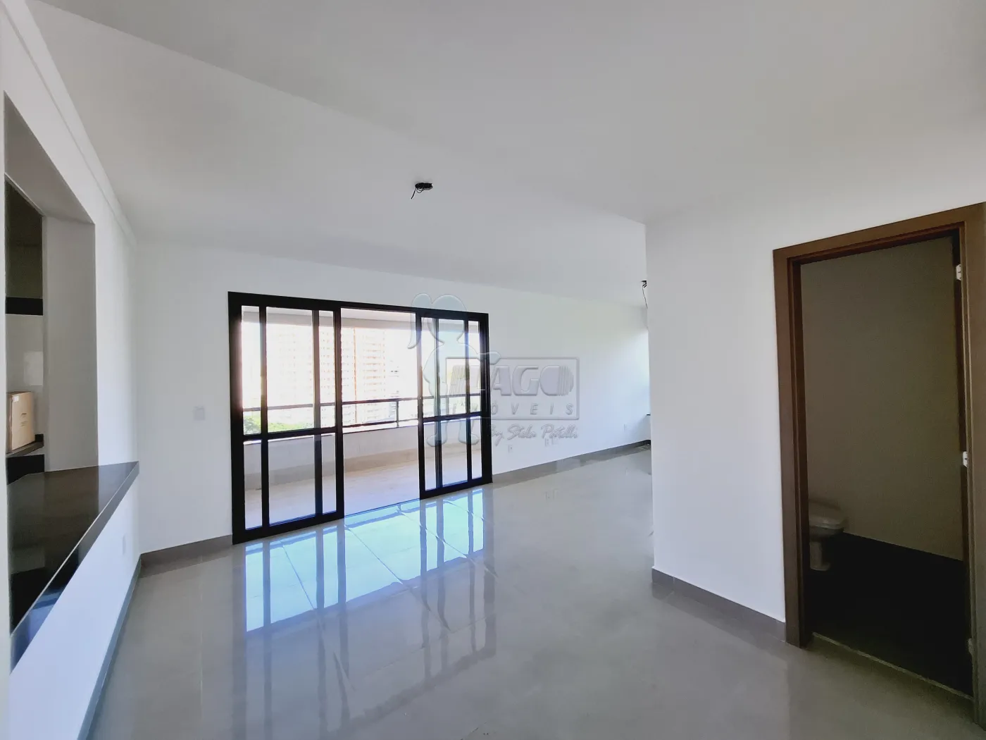 Alugar Apartamento / Padrão em Ribeirão Preto R$ 6.000,00 - Foto 1