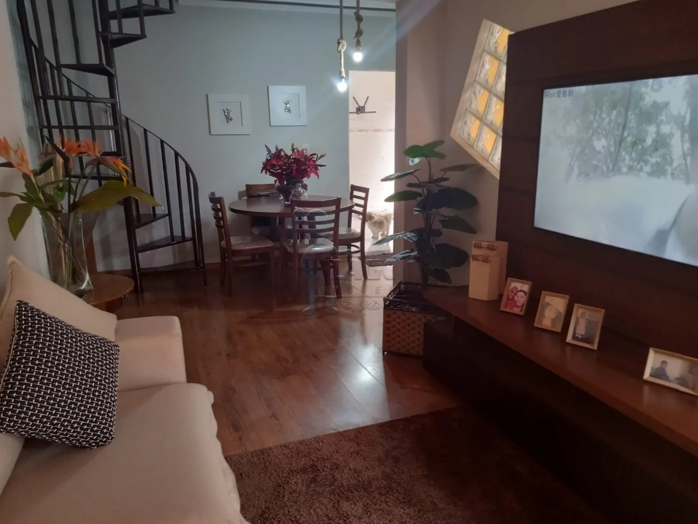 Comprar Casa / Sobrado em Ribeirão Preto R$ 375.000,00 - Foto 2