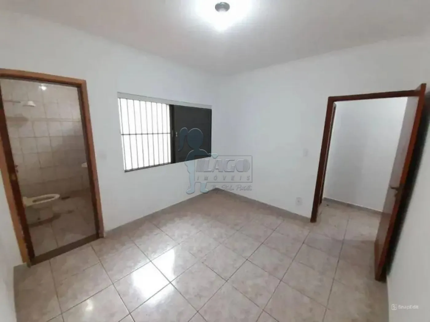 Alugar Casa / Padrão em Ribeirão Preto R$ 1.980,00 - Foto 4