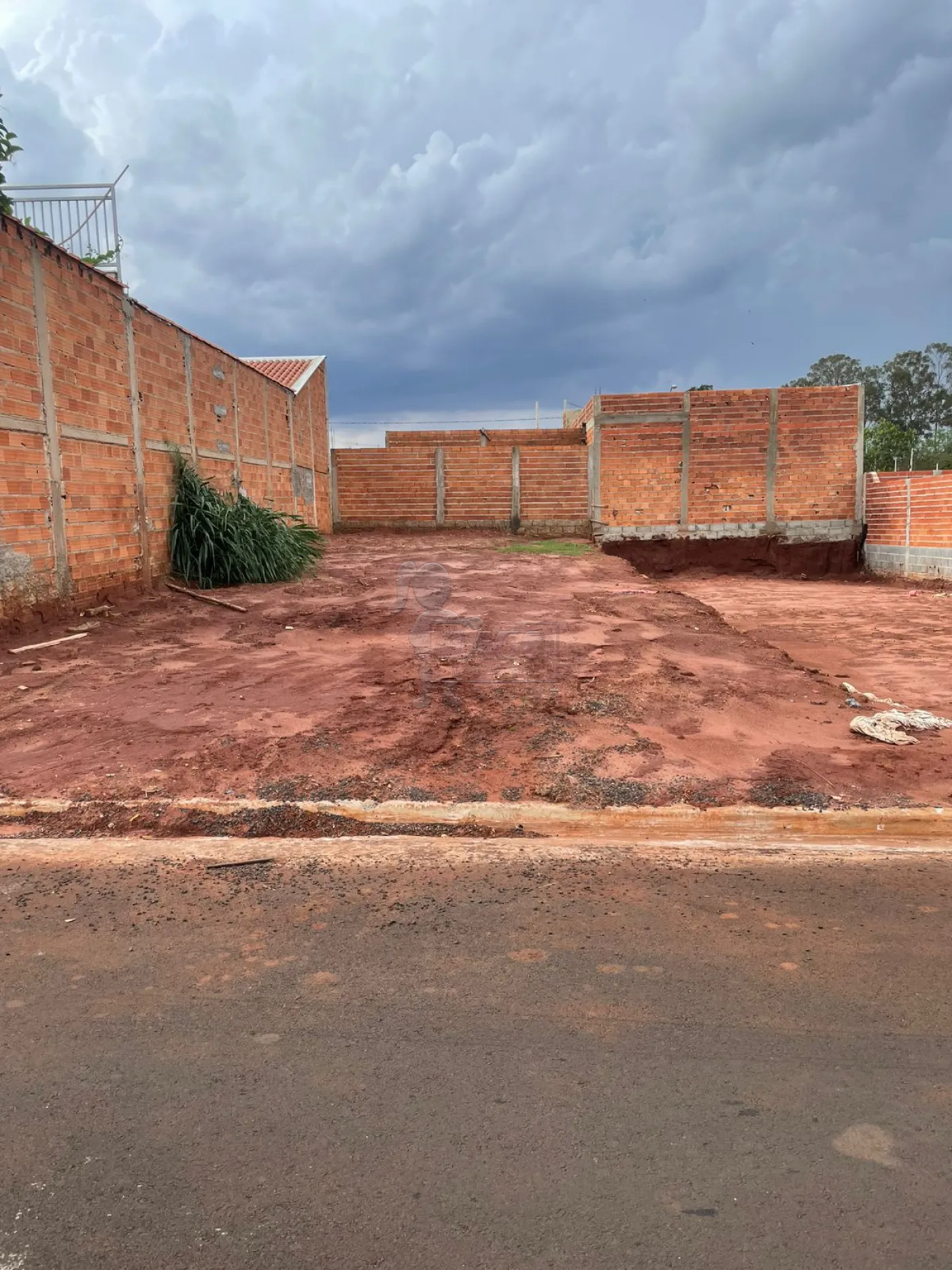 Comprar Terreno / Padrão em Ribeirão Preto R$ 85.000,00 - Foto 1