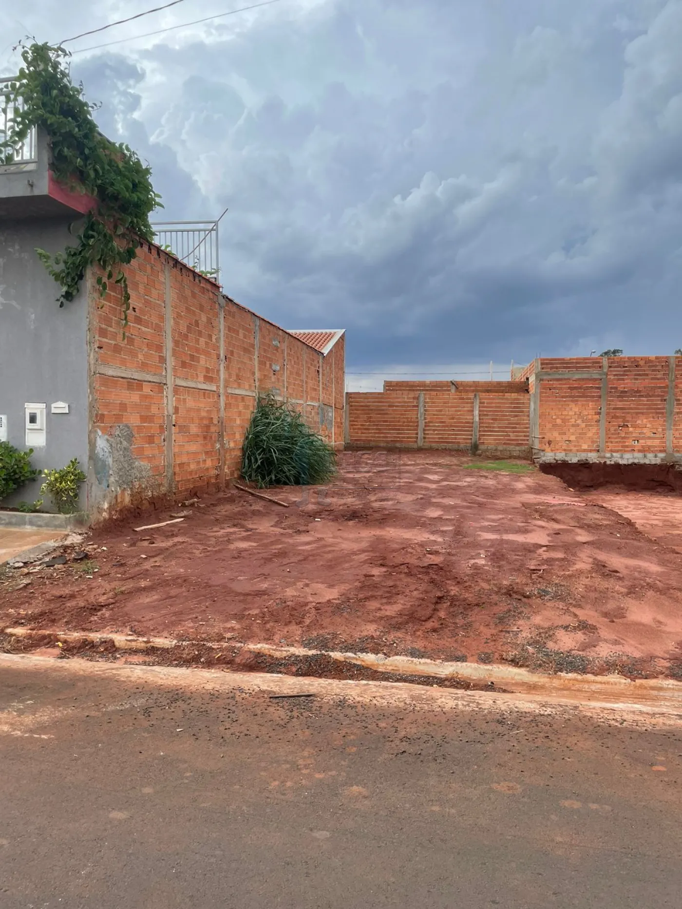 Comprar Terreno / Padrão em Ribeirão Preto R$ 85.000,00 - Foto 5