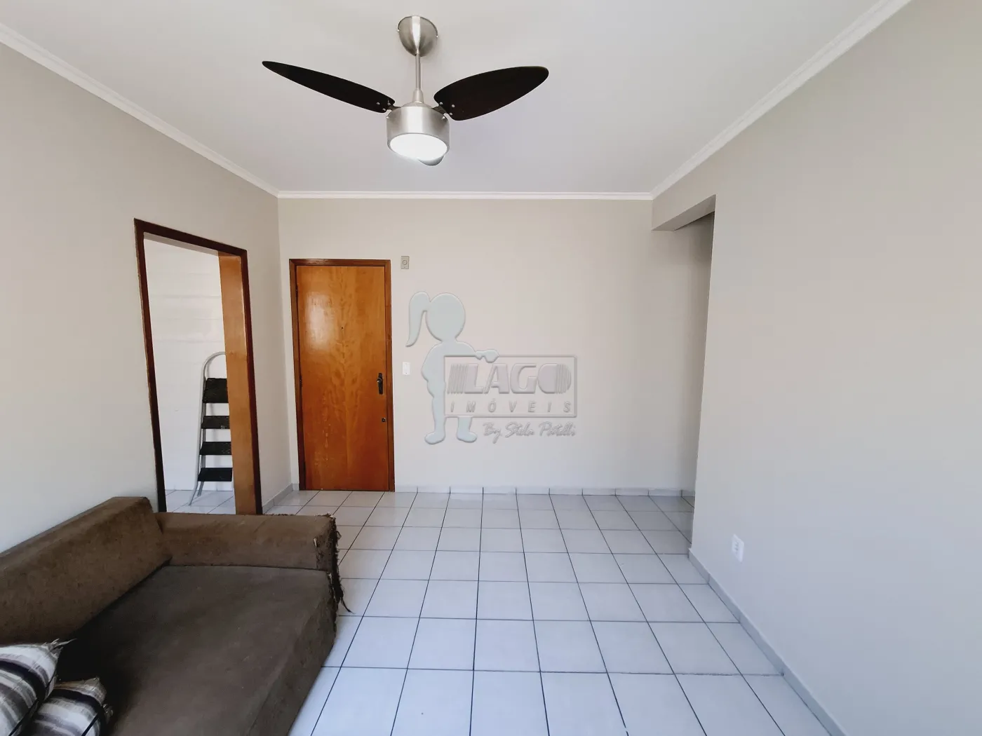 Alugar Apartamento / Padrão em Ribeirão Preto R$ 1.000,00 - Foto 1