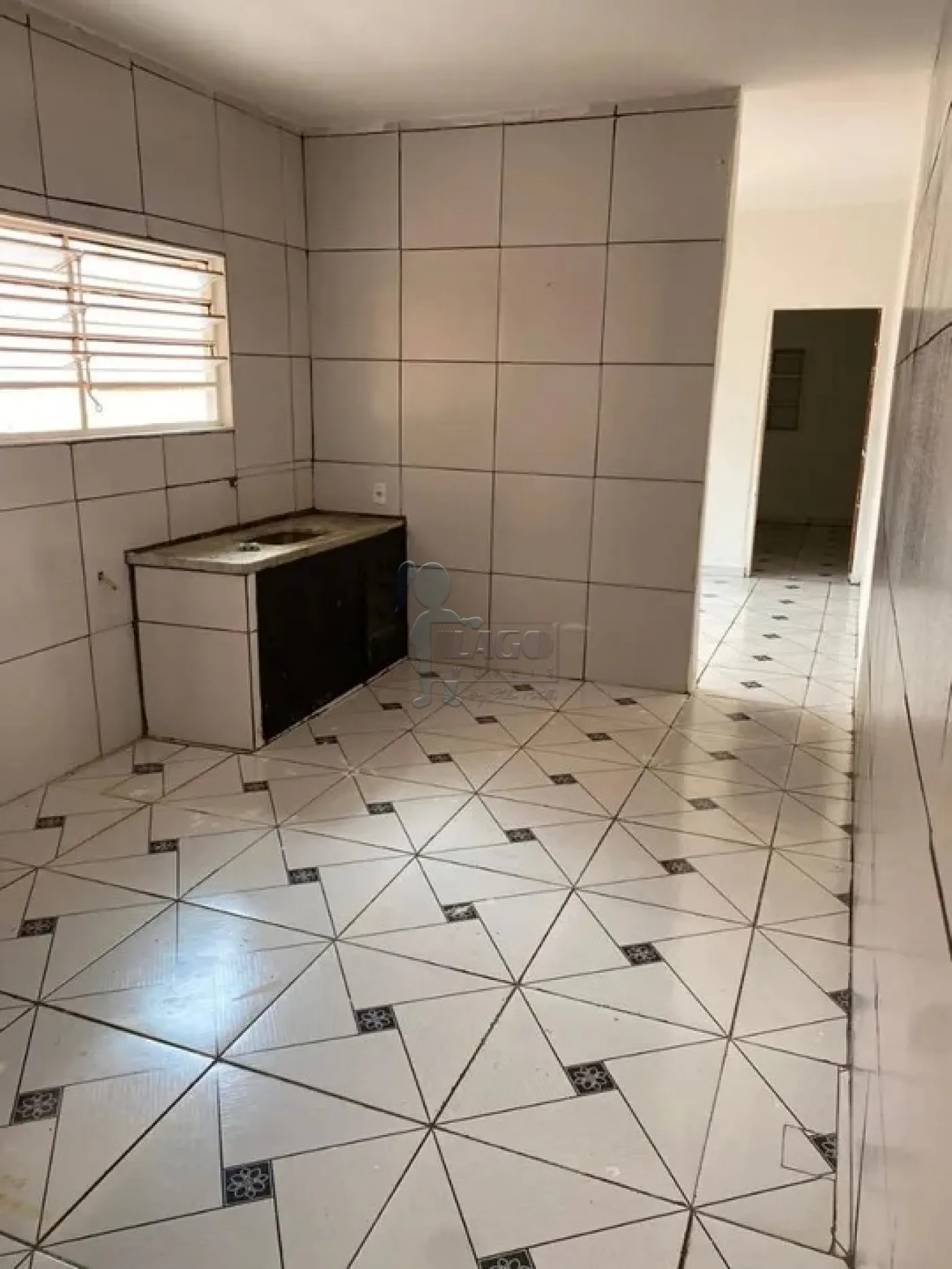 Comprar Casa / Padrão em Ribeirão Preto R$ 181.000,00 - Foto 1