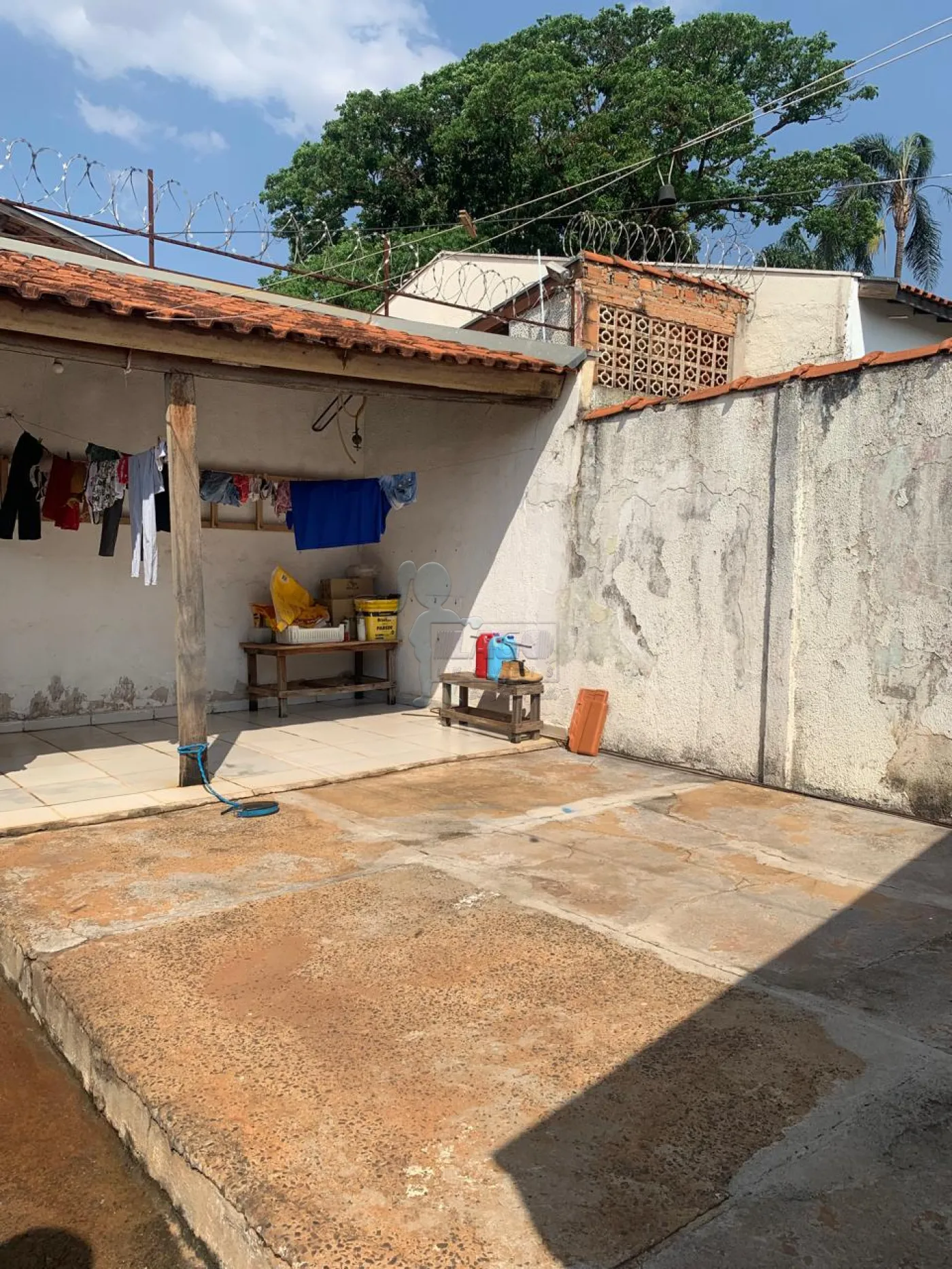 Comprar Casa / Padrão em Ribeirão Preto R$ 135.000,00 - Foto 1