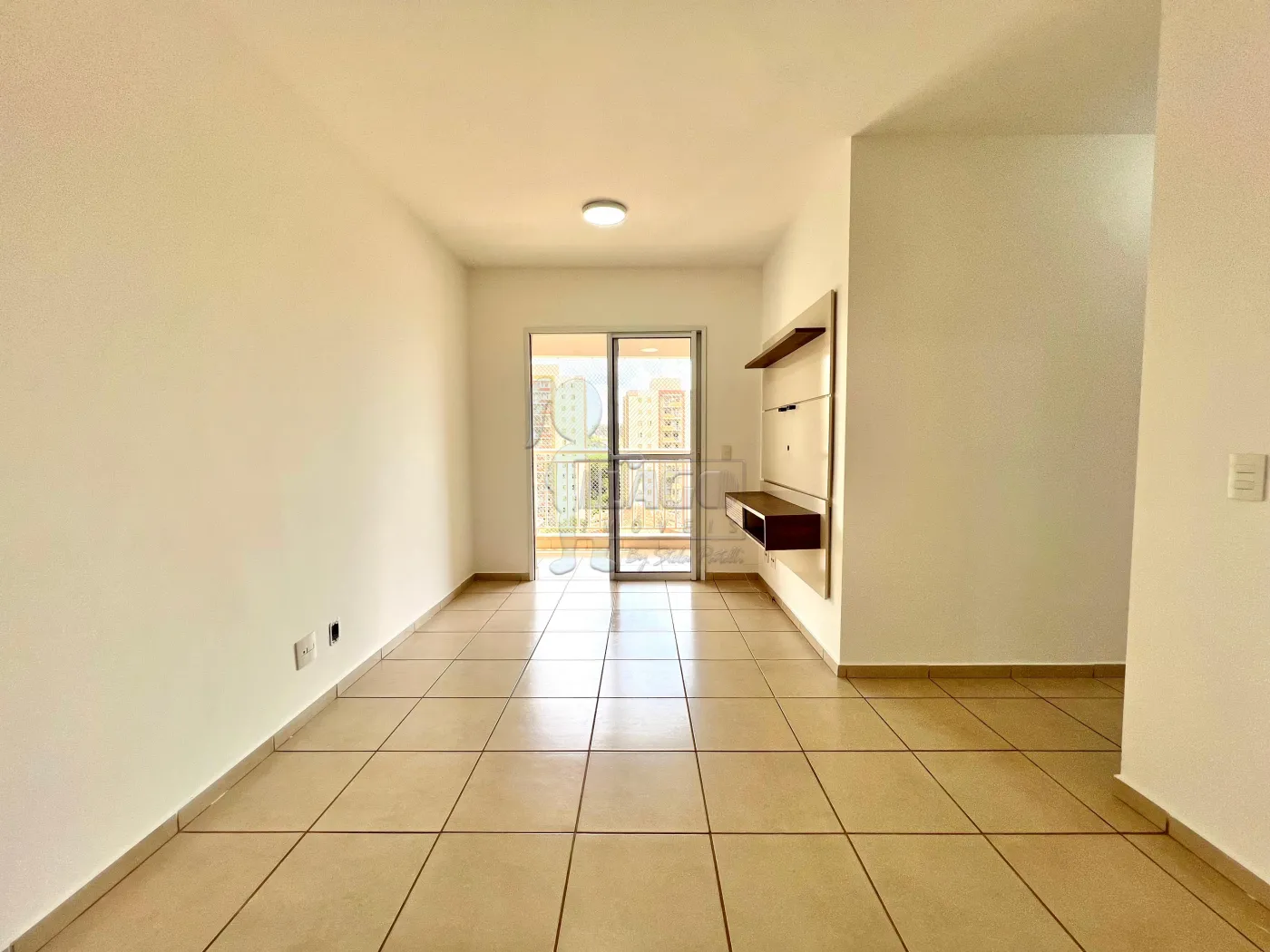 Comprar Apartamento / Padrão em Ribeirão Preto R$ 385.000,00 - Foto 1