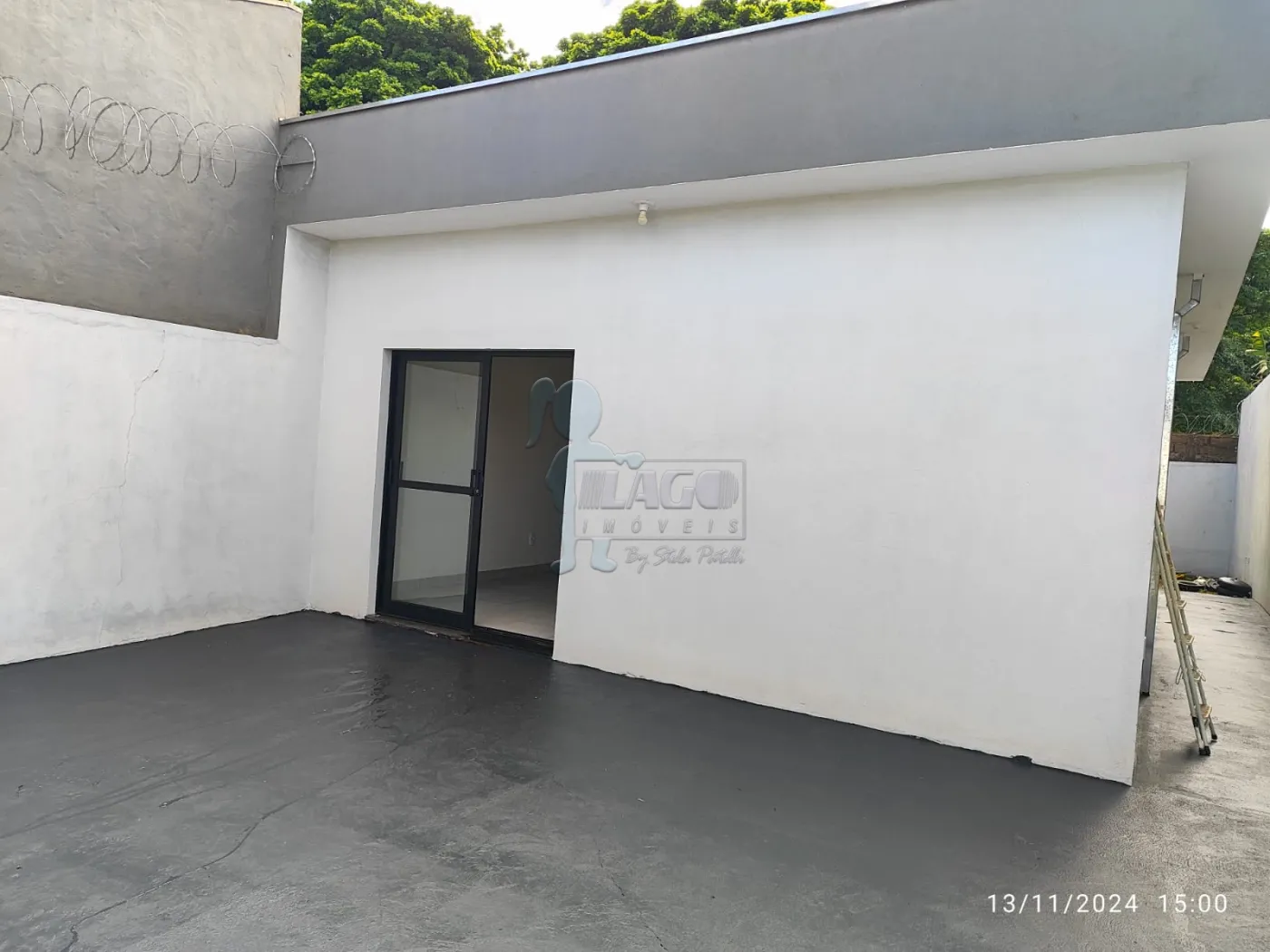 Comprar Casa / Padrão em Ribeirão Preto R$ 300.000,00 - Foto 1