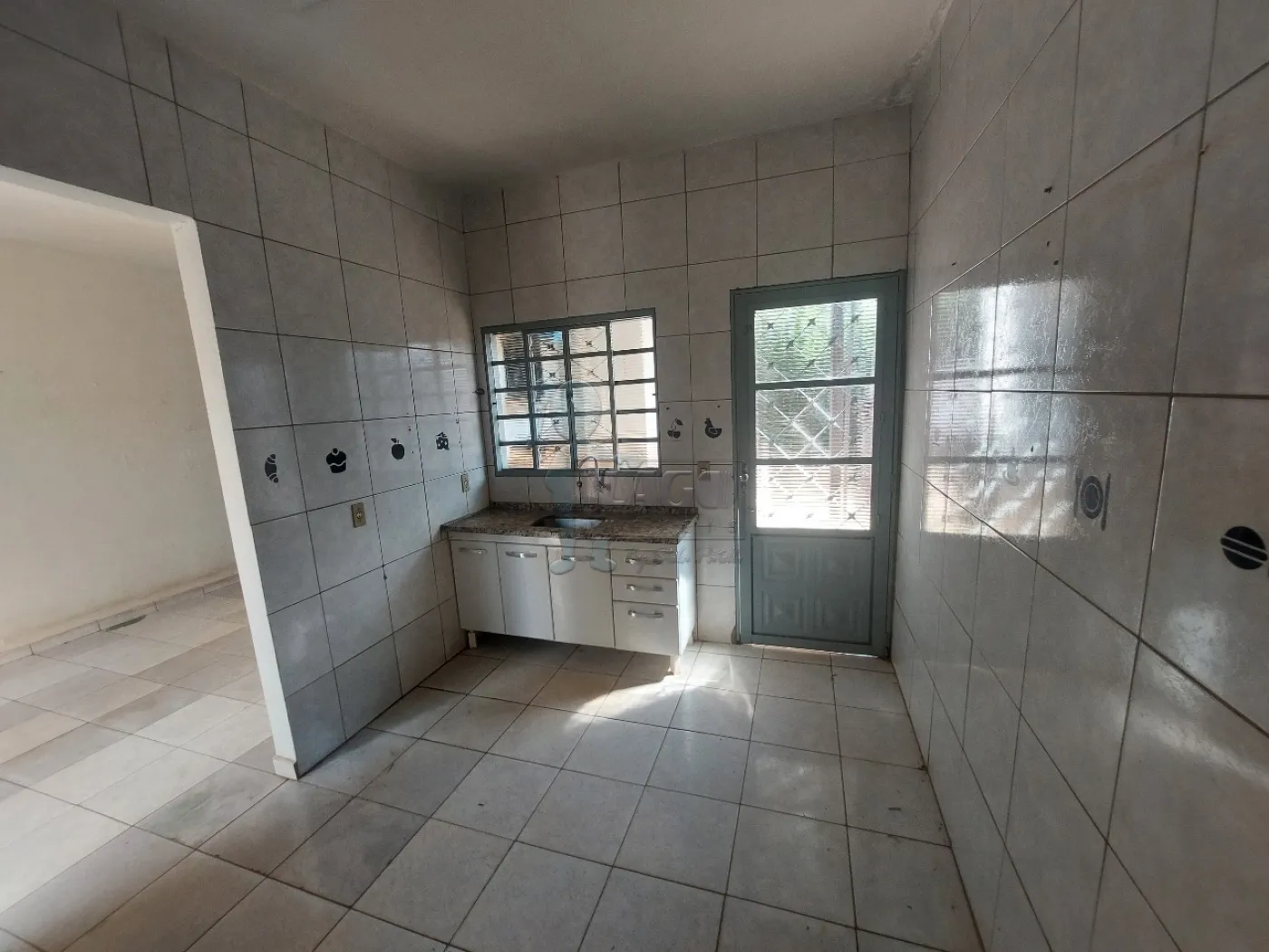 Alugar Casa / Padrão em Ribeirão Preto R$ 800,00 - Foto 7