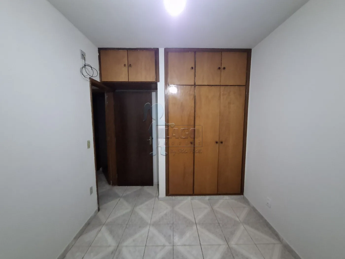 Alugar Apartamento / Padrão em Ribeirão Preto R$ 1.600,00 - Foto 8