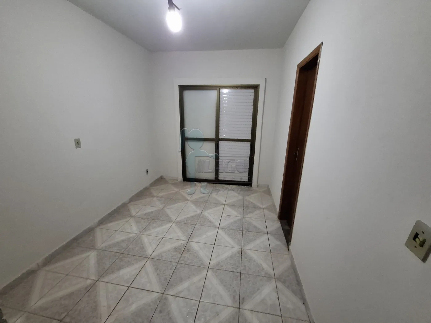 Alugar Apartamento / Padrão em Ribeirão Preto R$ 1.600,00 - Foto 5