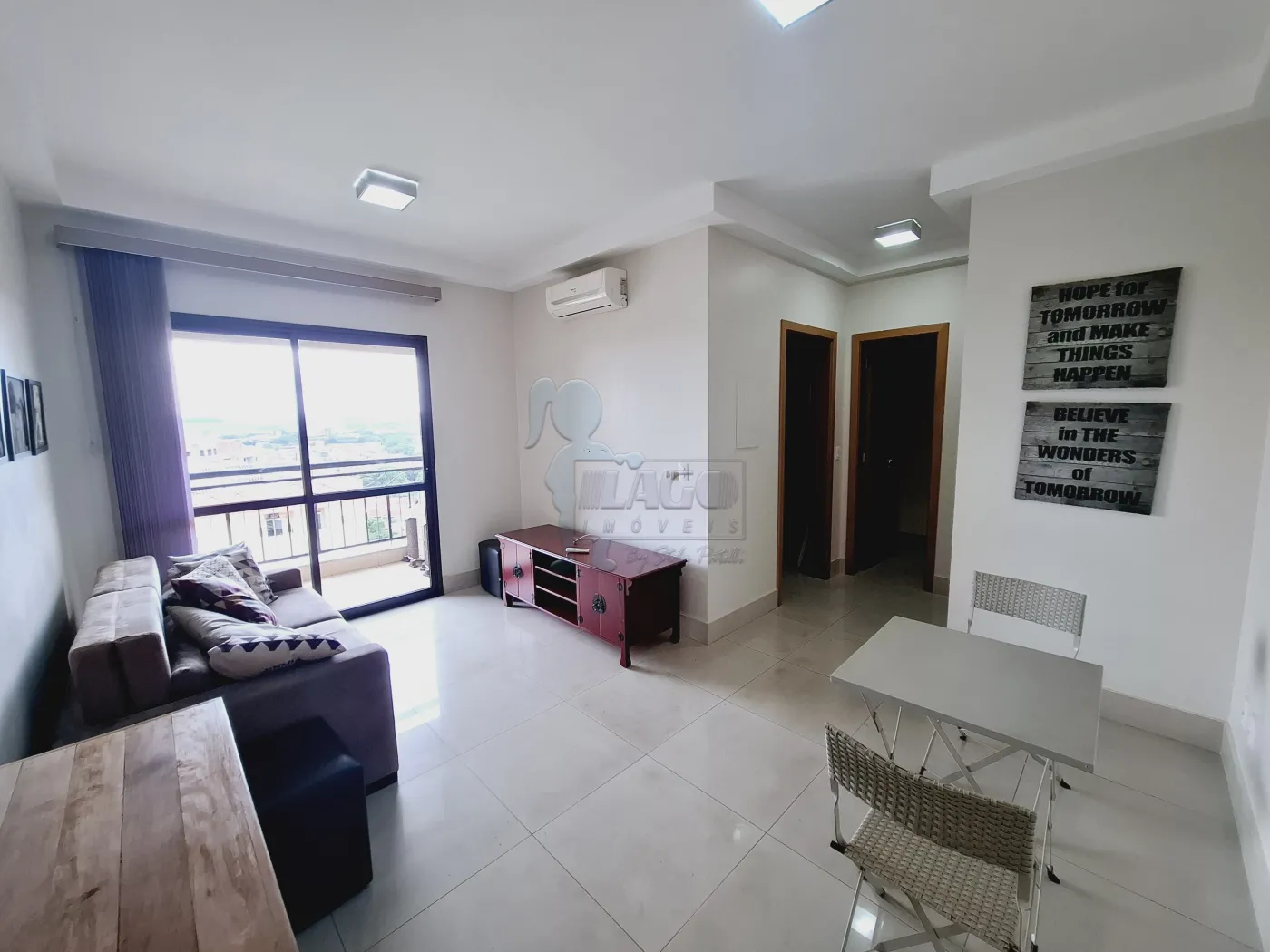 Alugar Apartamento / Padrão em Ribeirão Preto R$ 2.200,00 - Foto 1