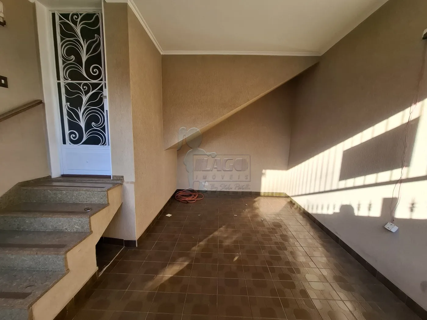 Alugar Casa / Sobrado em Ribeirão Preto R$ 2.500,00 - Foto 1