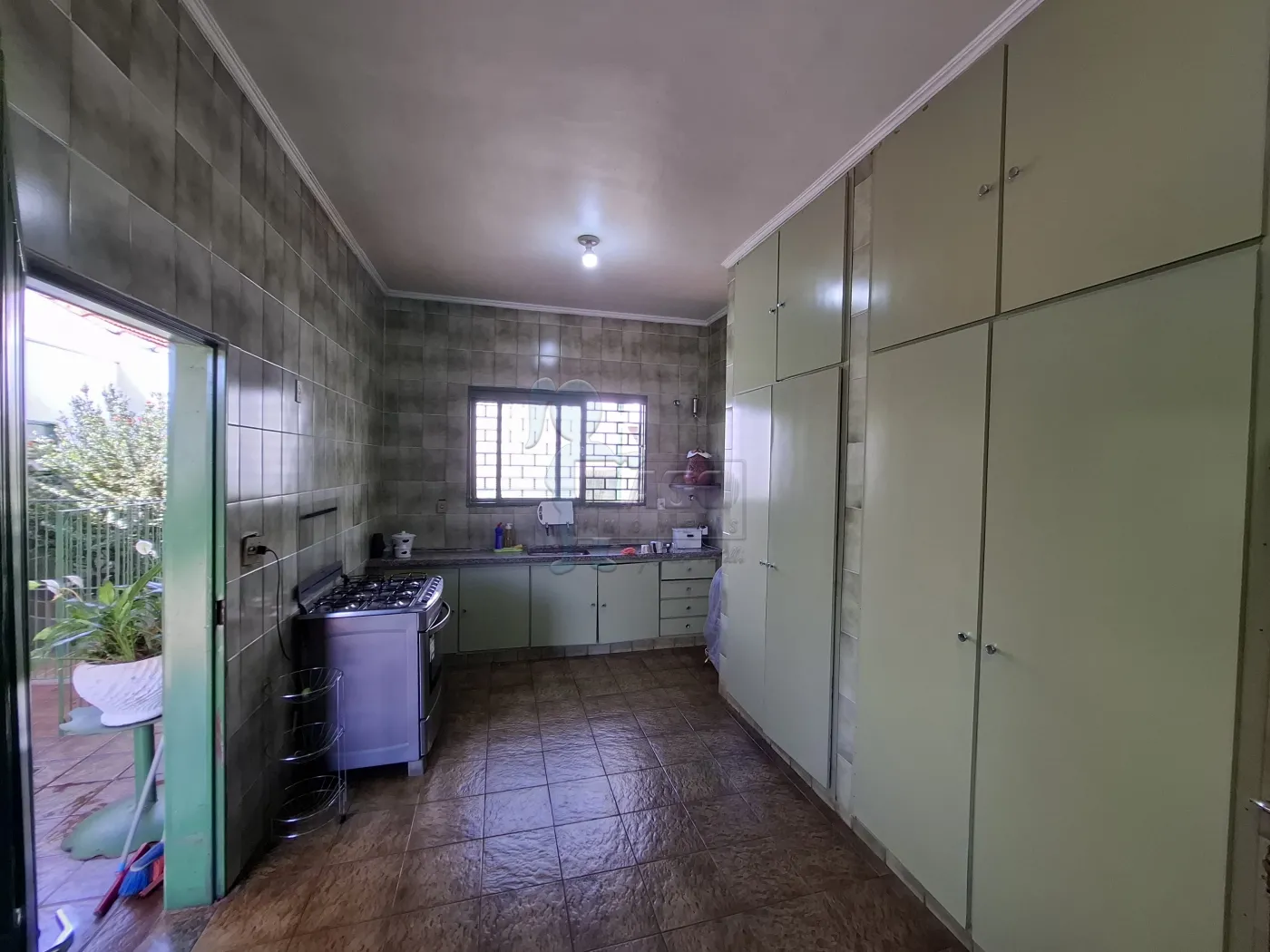 Alugar Casa / Padrão em Ribeirão Preto R$ 3.000,00 - Foto 9