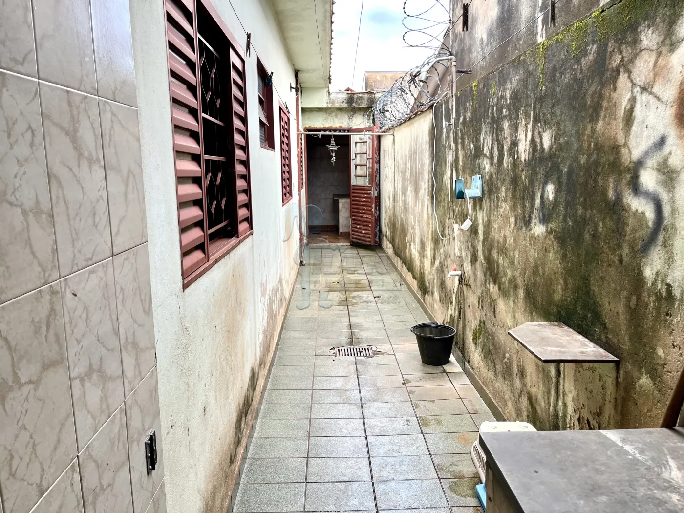 Comprar Casa / Padrão em Ribeirão Preto R$ 315.000,00 - Foto 5