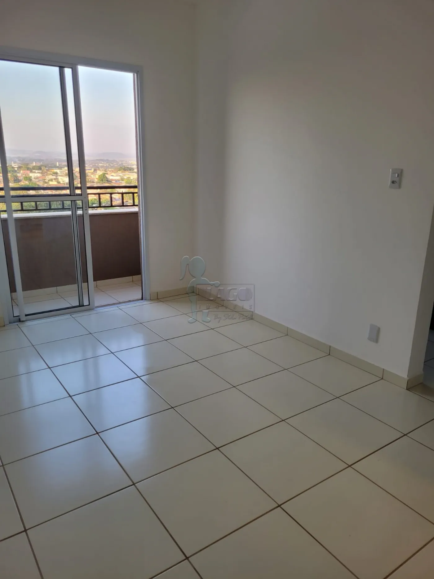 Alugar Apartamento / Padrão em Ribeirão Preto R$ 1.200,00 - Foto 1