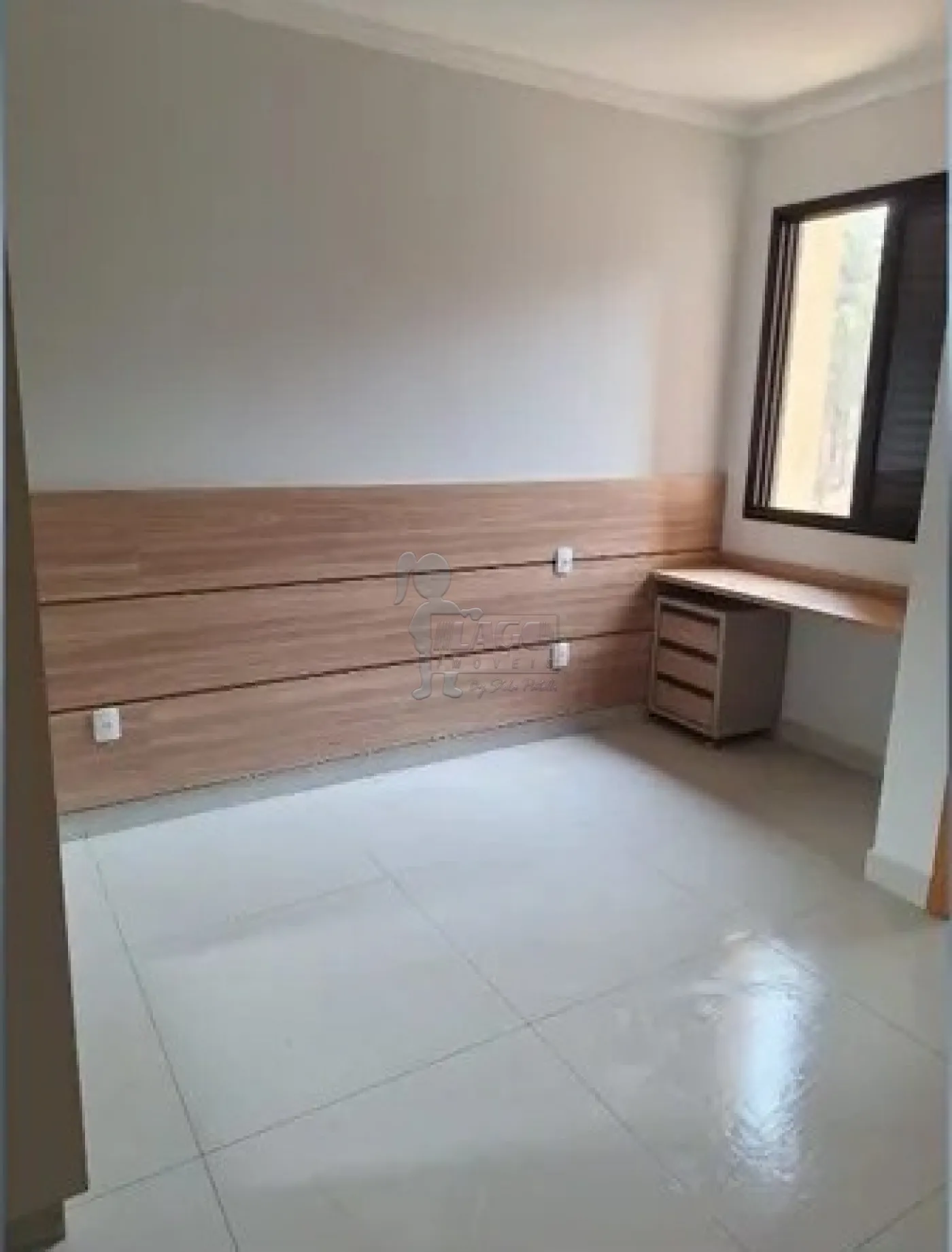 Alugar Apartamento / Padrão em Ribeirão Preto R$ 1.760,00 - Foto 4