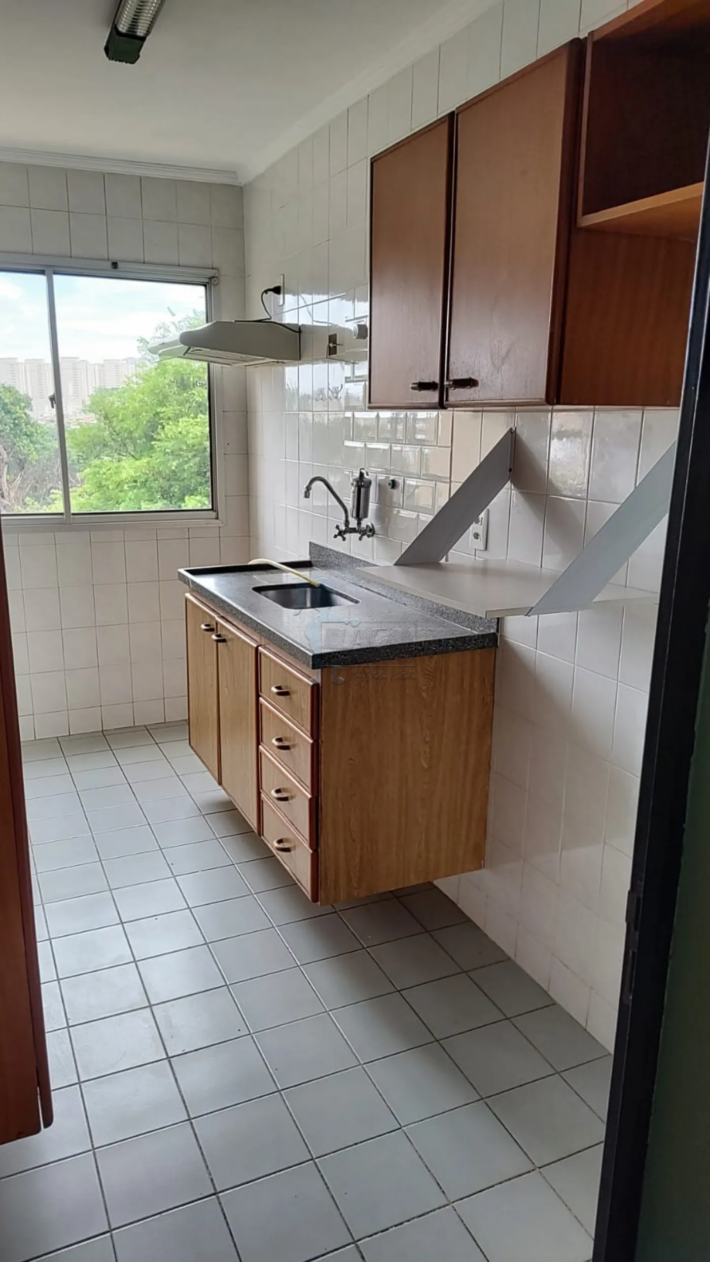 Alugar Apartamento / Padrão em Ribeirão Preto R$ 1.200,00 - Foto 6