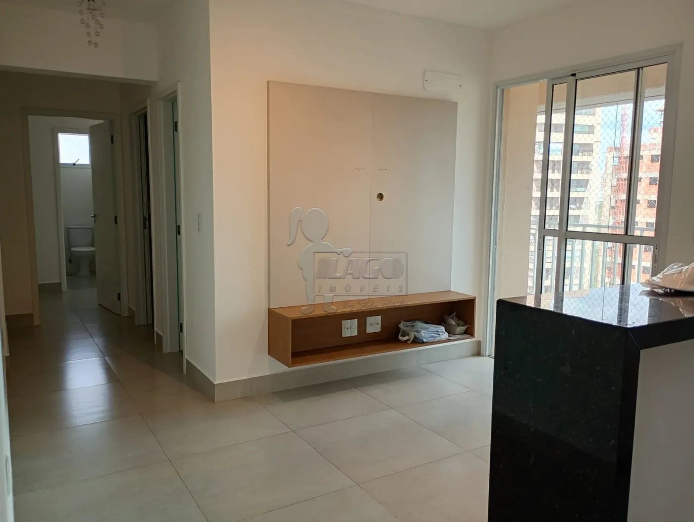 Alugar Apartamento / Padrão em Ribeirão Preto R$ 2.400,00 - Foto 1