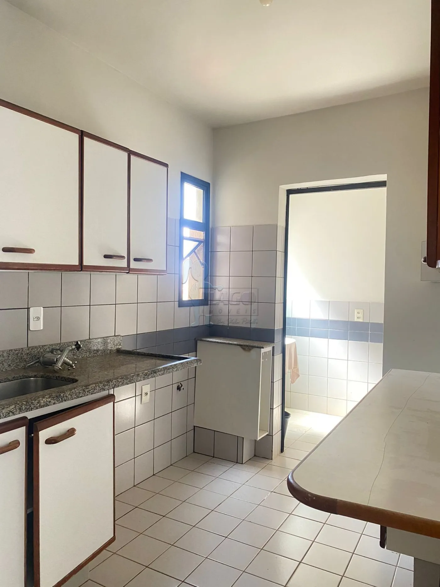 Comprar Apartamento / Padrão em Ribeirão Preto R$ 300.000,00 - Foto 3