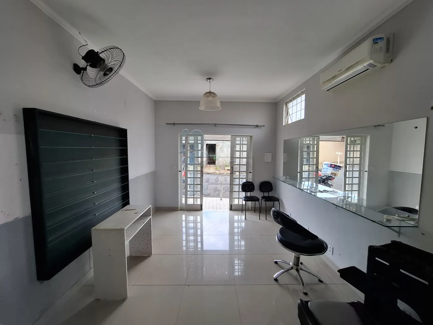 Alugar Comercial padrão / Salão em Ribeirão Preto R$ 900,00 - Foto 3