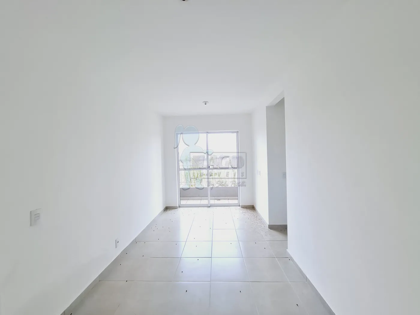 Alugar Apartamento / Padrão em Ribeirão Preto R$ 900,00 - Foto 1