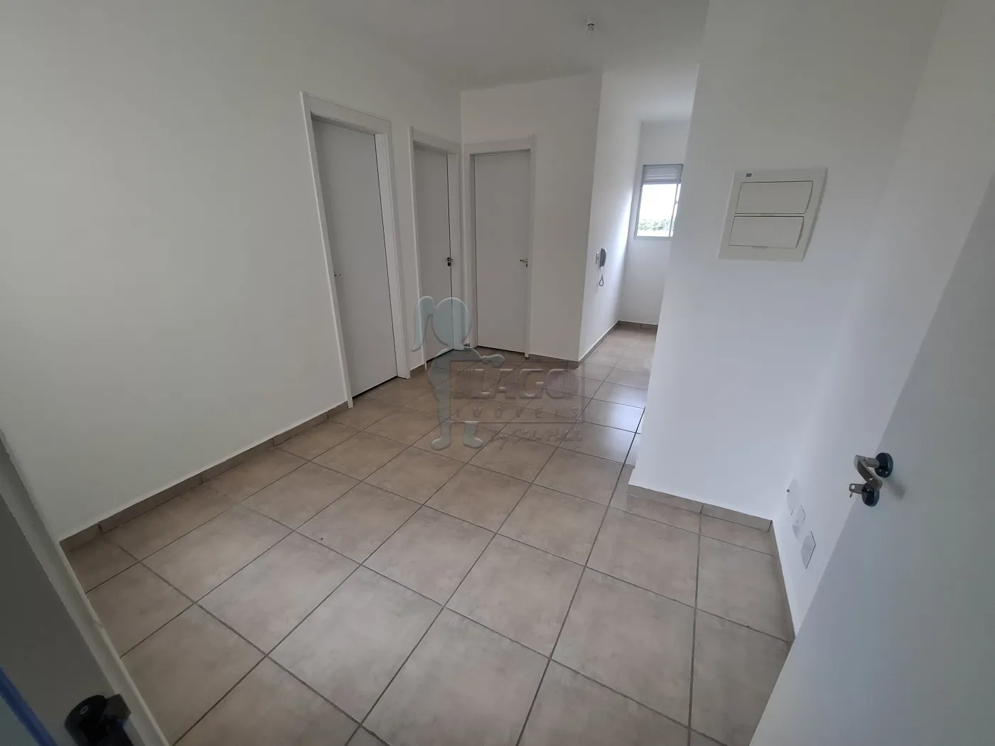 Alugar Apartamento / Padrão em Ribeirão Preto R$ 600,00 - Foto 1