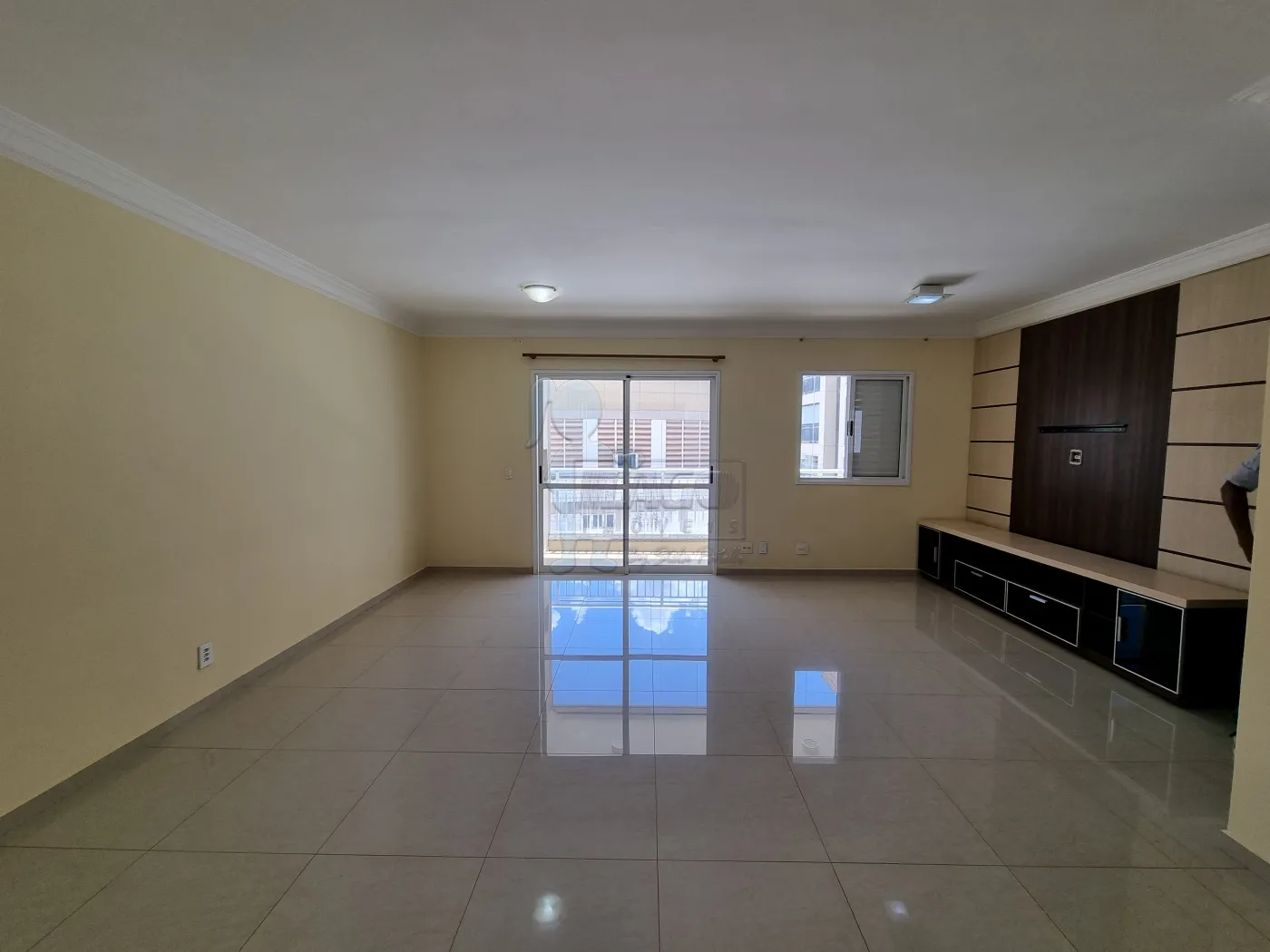 Comprar Apartamento / Padrão em Ribeirão Preto R$ 580.000,00 - Foto 2